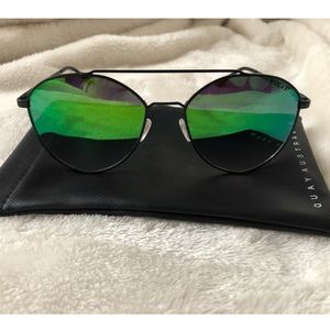 Quay Australia Dragonfly High Key